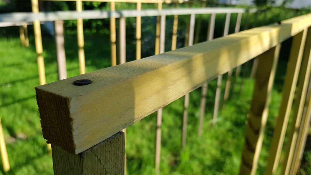 montage simple de piquets à tomates