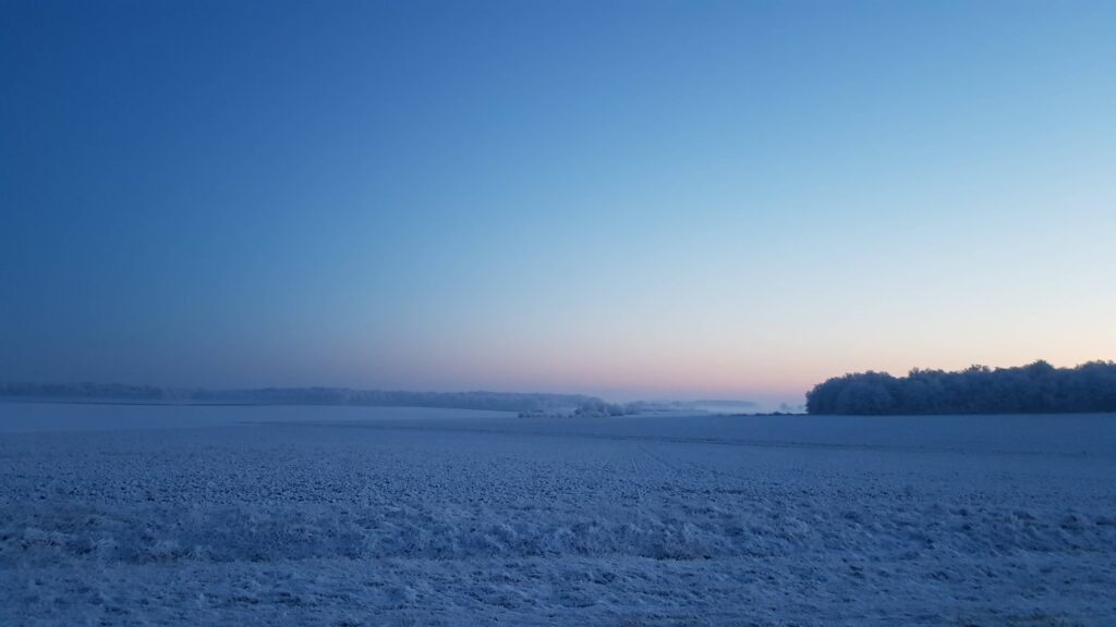 Campagne sous le givre